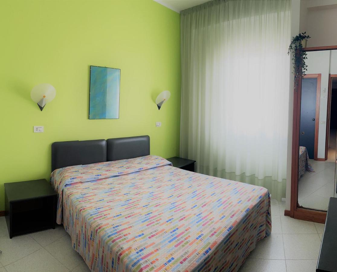 Hotel Borgo Marina Роди-Гарганико Экстерьер фото
