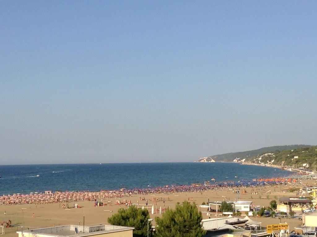 Hotel Borgo Marina Роди-Гарганико Экстерьер фото
